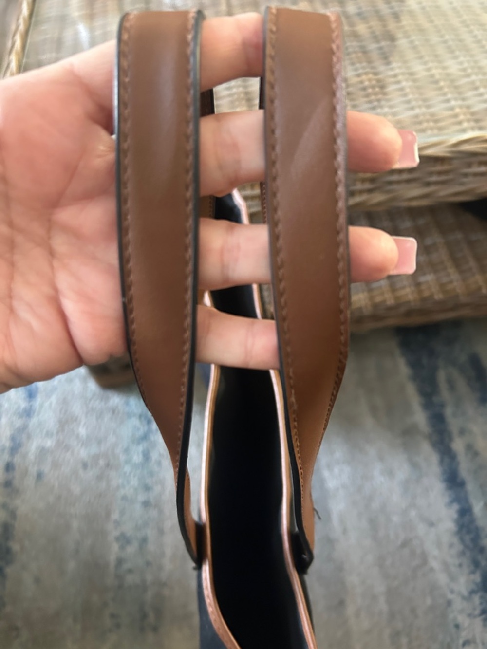 Victoria's Secret Black Tote with Brown Handles - Picture 4 of 6